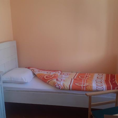 B&B Lakis&Takis Novi Sad Eksteriør bilde