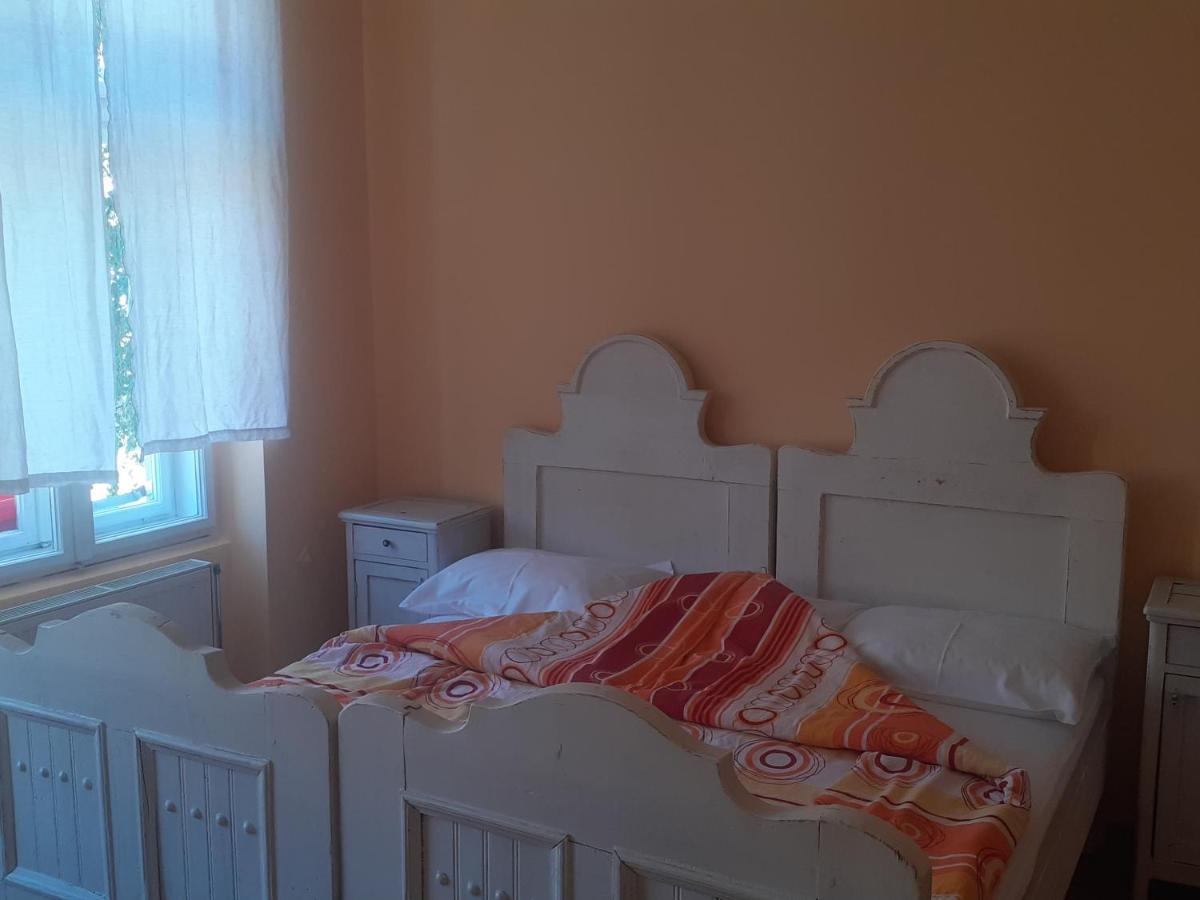 B&B Lakis&Takis Novi Sad Eksteriør bilde