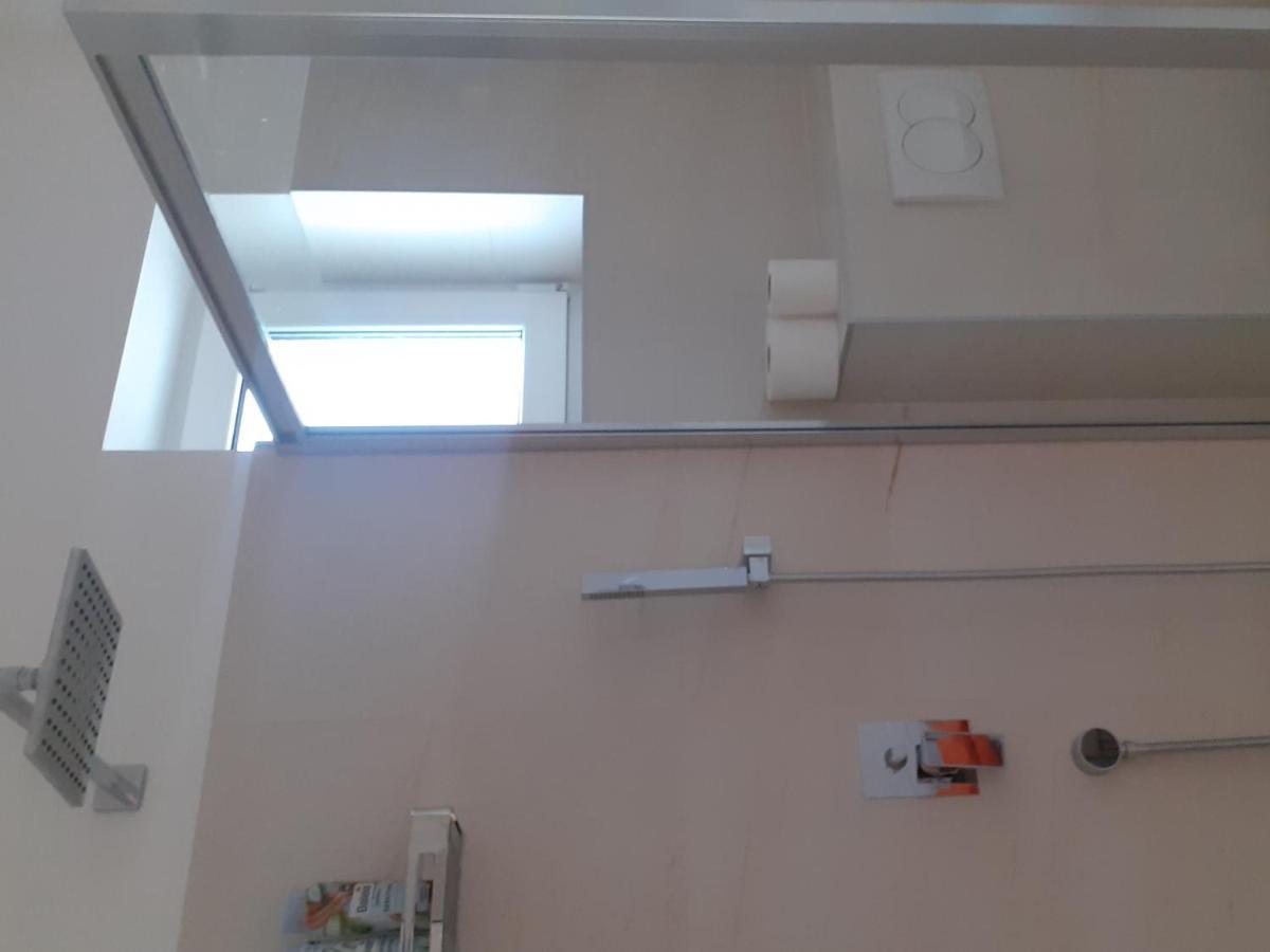 B&B Lakis&Takis Novi Sad Eksteriør bilde