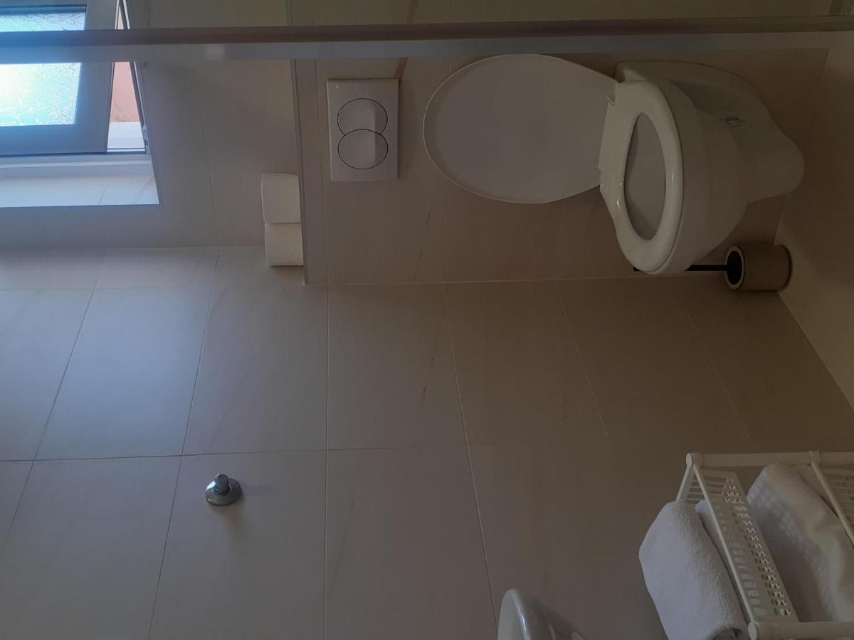 B&B Lakis&Takis Novi Sad Eksteriør bilde
